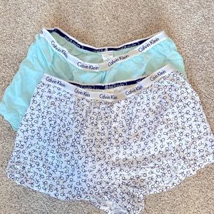 Calvin Klein set of 2 Sleep Shorts Boxers M ck pattern and solid EUC